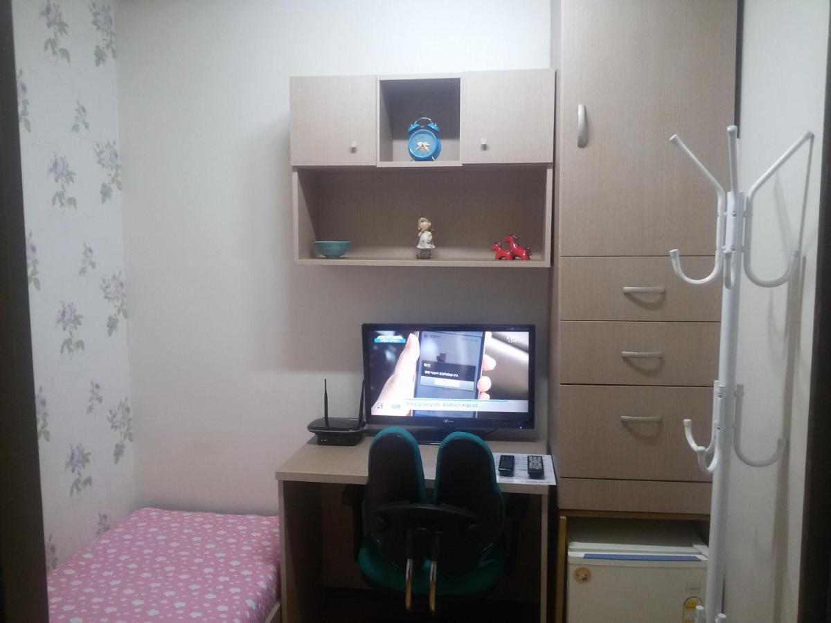 I Want Livingtel Ξενοδοχείο Γιόνγιν Εξωτερικό φωτογραφία